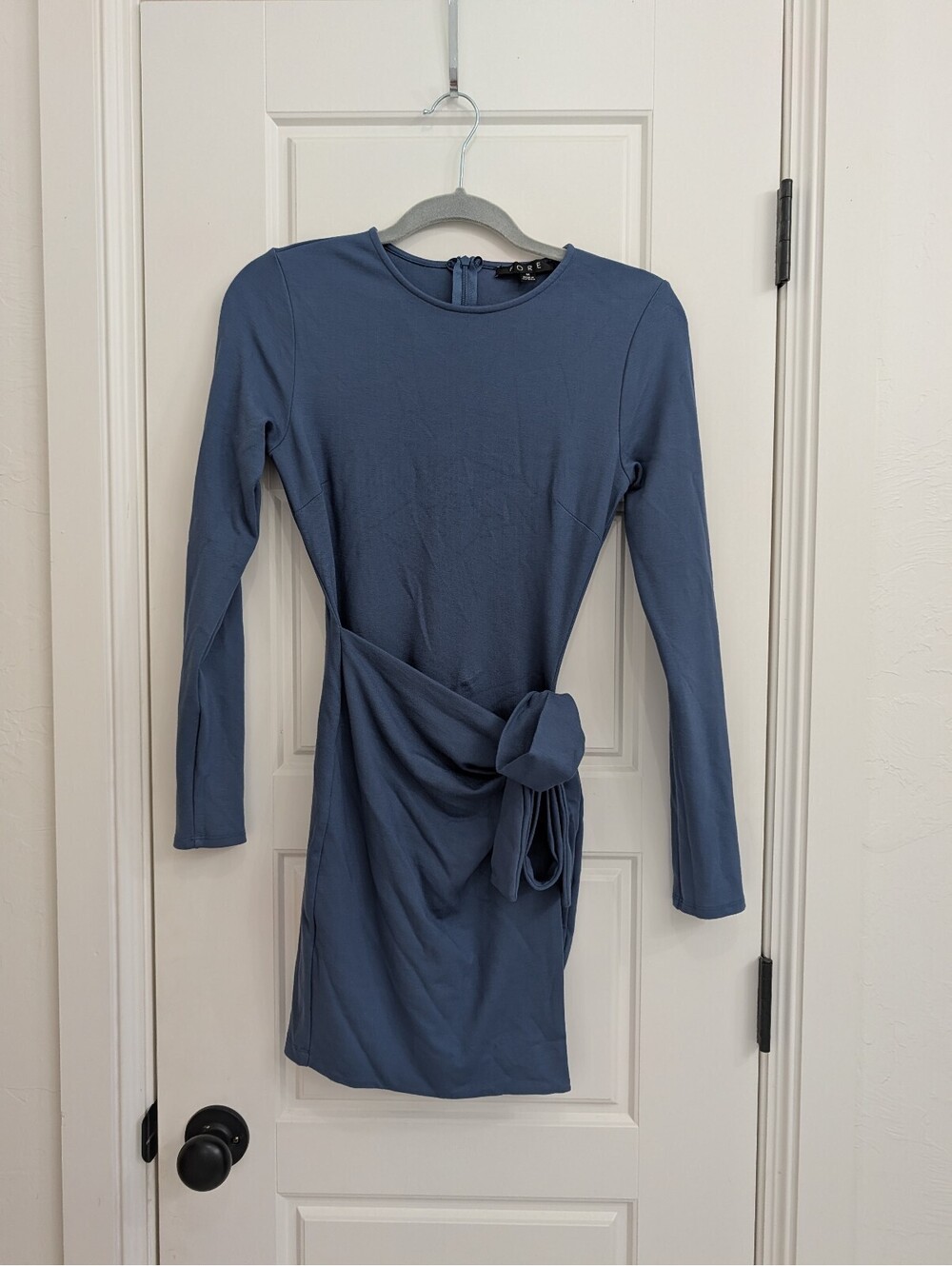 Fore long sleeve wrap dress blue